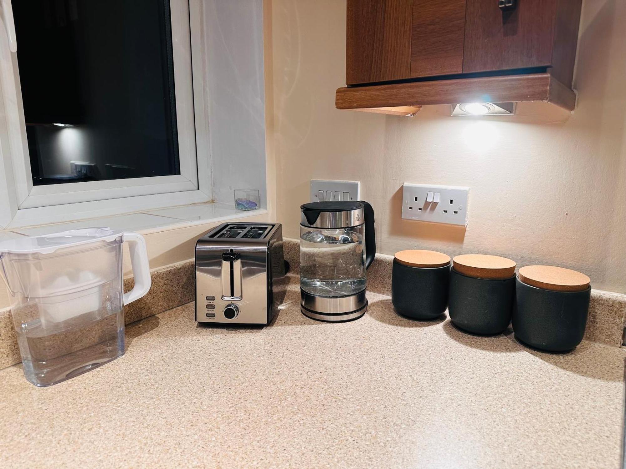 شقة Aroma Cambridge Girton  المظهر الخارجي الصورة