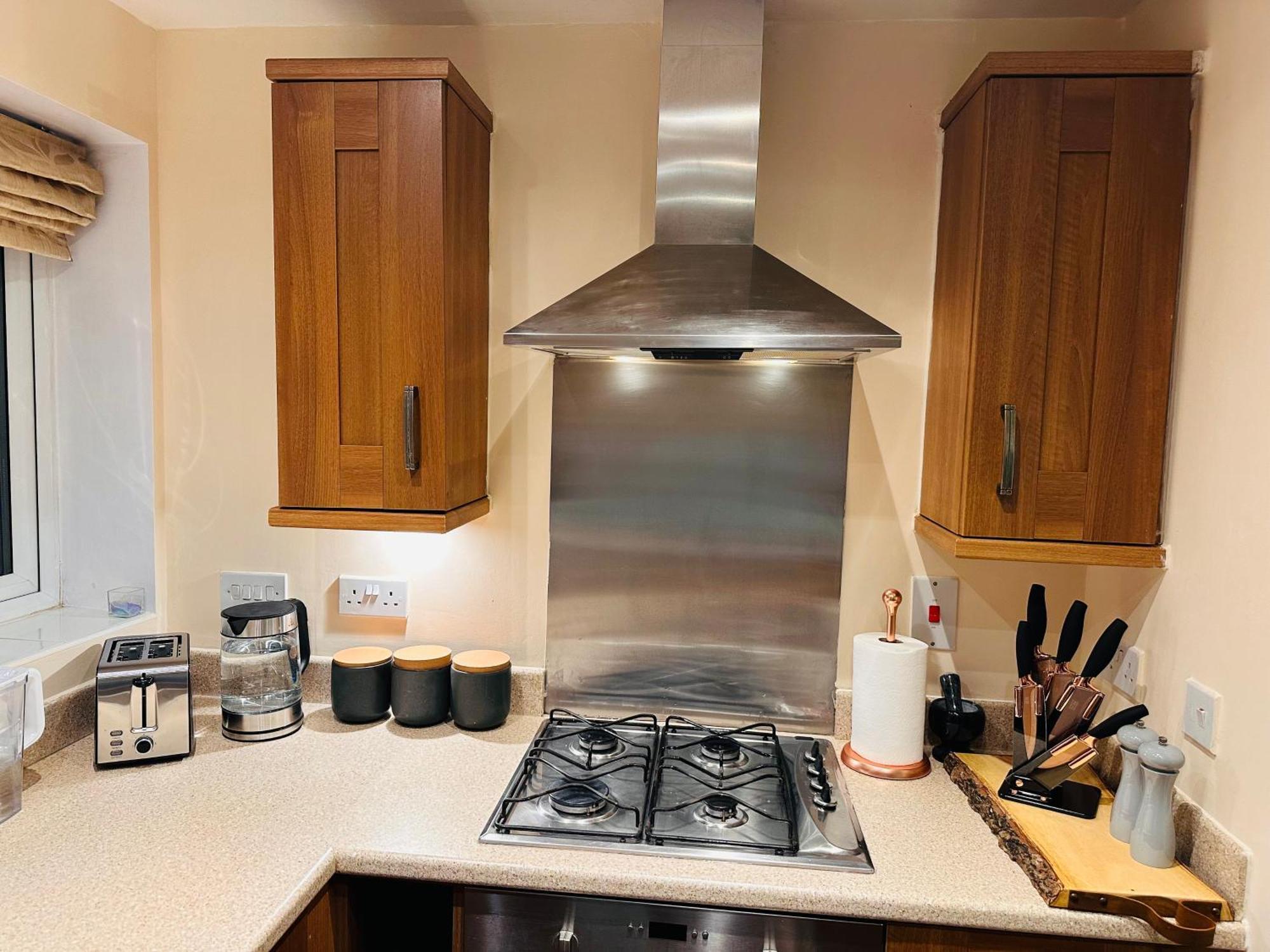 شقة Aroma Cambridge Girton  المظهر الخارجي الصورة